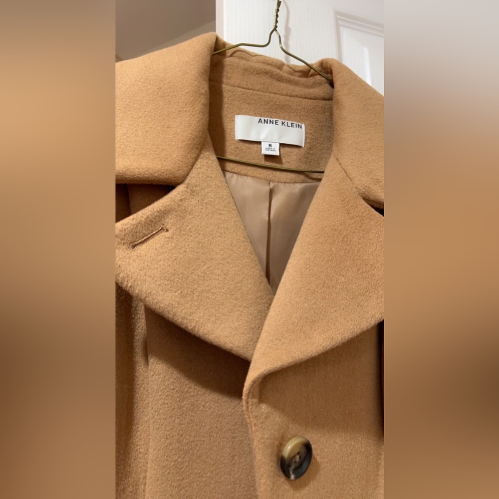 Womens Anne Klein wool coat .. used only once very nice